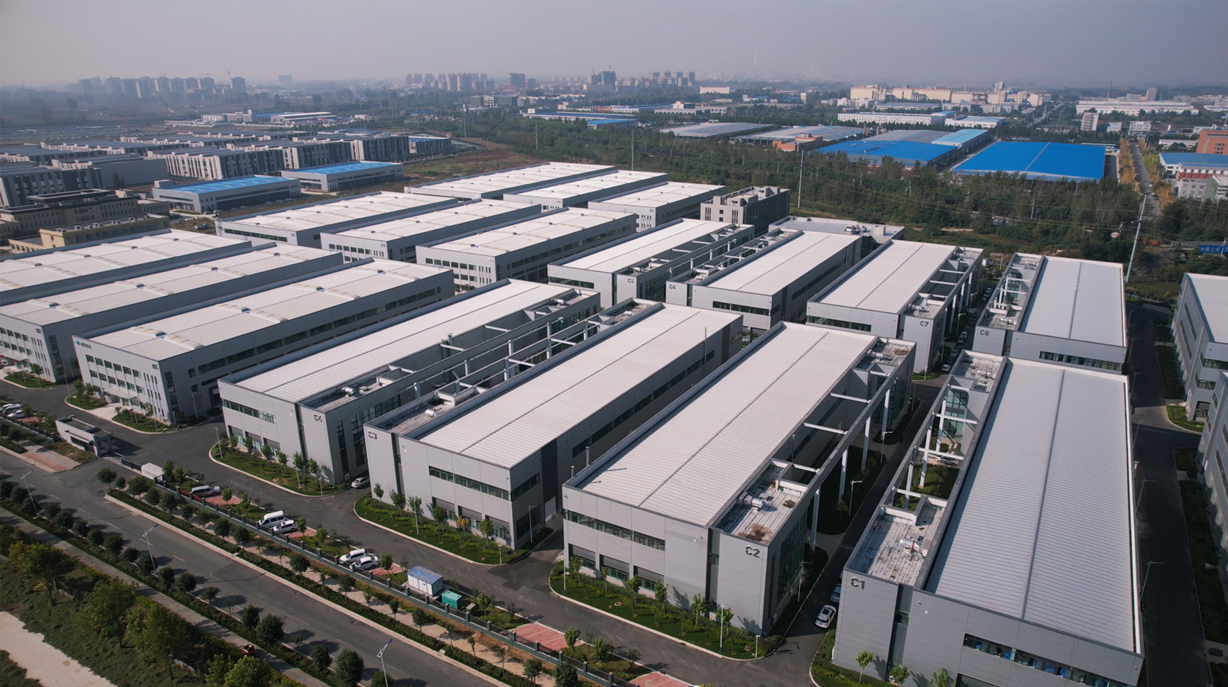 綠豐巖棉夾芯板 | 航空航天產(chǎn)業(yè)園項(xiàng)目